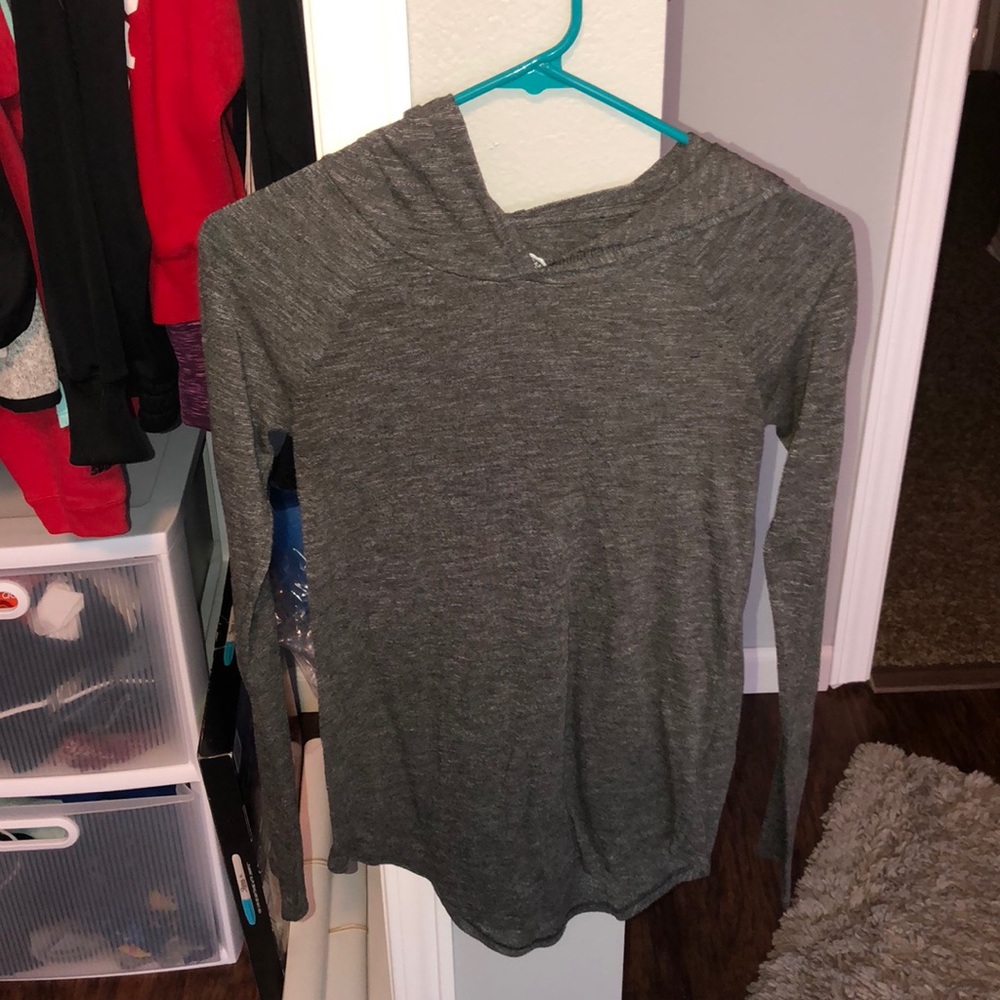 Grey long sleeve shirt